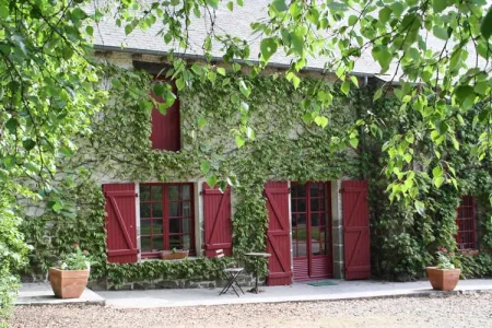 Camping - La Chapelle-Chaussée - Bretagne - Le Manoir de l'Alleu