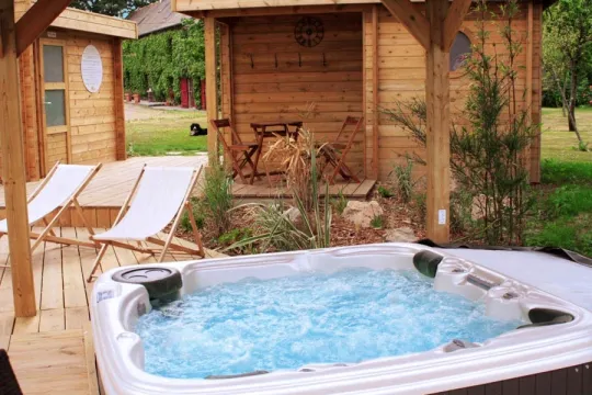 Camping - La Chapelle-Chaussée - Bretagne - Le Manoir de l'Alleu