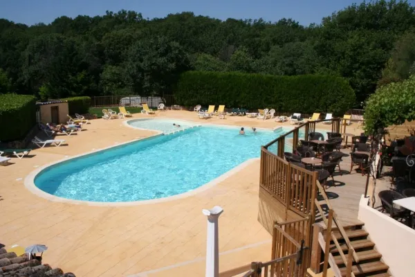 Camping - Arpaillargues-et-Aureillac - Languedoc-Roussillon - Le Mas de Rey