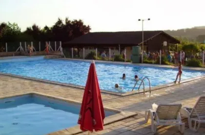 Camping Le Mondou - Saint-Julien-de-Lampon