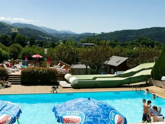 Camping - Bagnères-de-Bigorre - Midi-Pyrénées - Le Monlôo