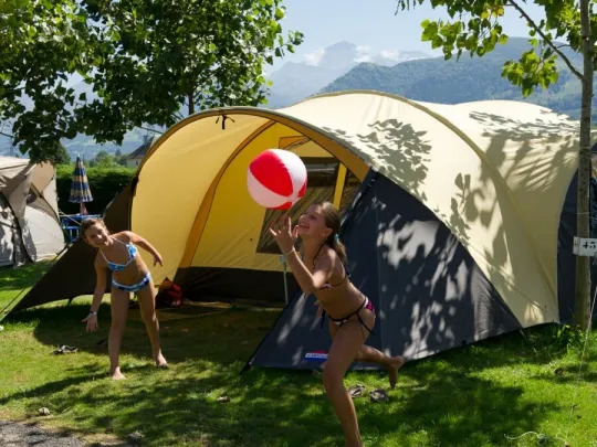Camping - Bagnères-de-Bigorre - Midi-Pyrénées - Le Monlôo