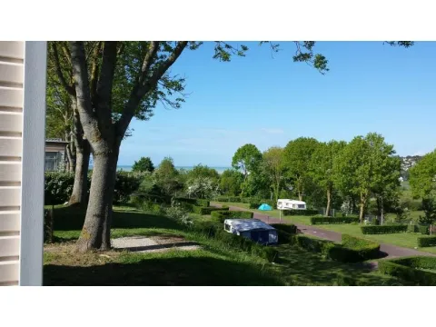 Camping - Criel-sur-Mer - Haute-Normandie - Le Mont Joli-Bois
