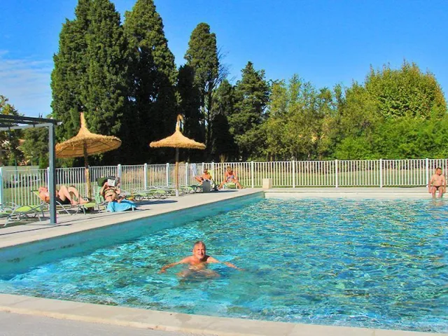 Camping - Saint-Rémy-de-Provence - Provence-Alpes-Côte d'Azur - Le Parc de la Bastide