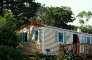 Camping - La Croix-Valmer - Provence-Alpes-Côte d'Azur - Versants