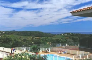Camping - La Croix-Valmer - Provence-Alpes-Côte d'Azur - Versants