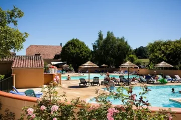 Camping - Domme - Aquitaine - Le Perpetuum