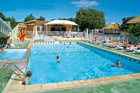 Camping - Le Petit Bois - Ruoms - Rhône-Alpes - France Camping - Le Petit Bois - Ruoms - Rhône-Alpes - France