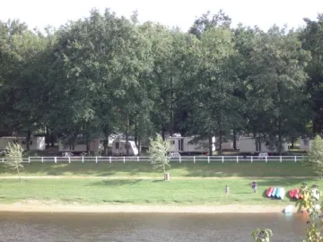 Camping - Le Buisson de Cadouin - Aquitaine - Le Pont de Vicq