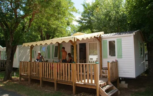 Camping - Vallon-Pont-d'Arc - Rhône-Alpes - Le Provençal