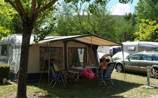 Camping - Vallon-Pont-d'Arc - Rhône-Alpes - Le Provençal