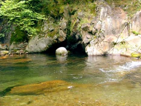 Camping - Escaro - Languedoc-Roussillon - le P'tit Bonheur