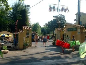 Camping - Antibes - Provence-Alpes-Côte d'Azur - Le Pylone