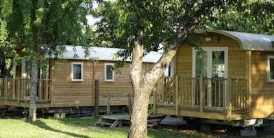 Camping - Châtel-Guyon - Auvergne - Le Ranch des Volcans