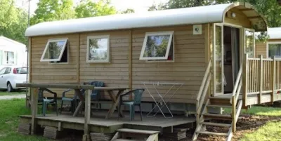 Camping - Châtel-Guyon - Auvergne - Le Ranch des Volcans