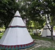 Camping - Châtel-Guyon - Auvergne - Le Ranch des Volcans