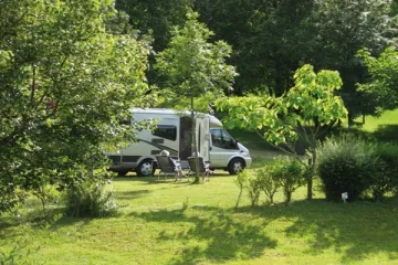Camping - Thiviers - Aquitaine - Le Repaire