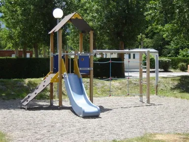 Camping - Bourisp - Midi-Pyrénées - Le Rioumajou