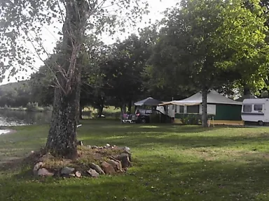 Camping - Villefranche-de-Panat - Midi-Pyrénées - Le Saint Etienne
