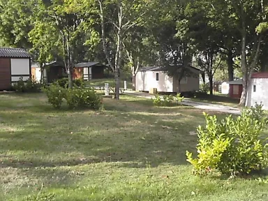 Camping - Villefranche-de-Panat - Midi-Pyrénées - Le Saint Etienne
