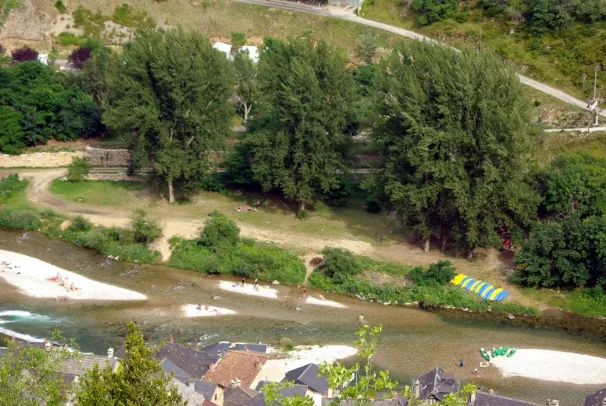 Camping - Les Vignes - Languedoc-Roussillon - Le Terrados