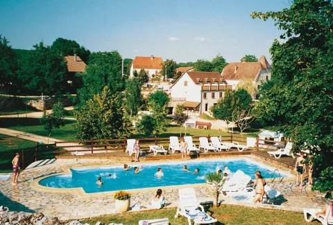 Camping - Issendolus - Midi-Pyrénées - Le Teulière