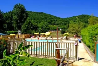 Camping - Saint-Vincent-de-Cosse - Aquitaine - Le Tiradou