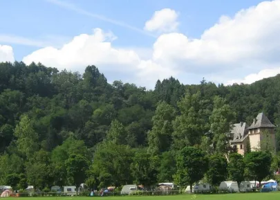 Camping - Entraygues-sur-Truyère - Midi-Pyrénées - Le Val de Saures