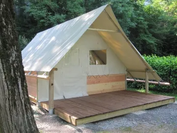 Camping - Entraygues-sur-Truyère - Midi-Pyrénées - Le Val de Saures