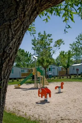 Camping - Vaux-sur-Mer - Poitou-Charentes - Le Val Vert
