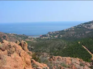 Camping - Saint-Raphaël - Provence-Alpes-Côte d'Azur - Le Viaduc