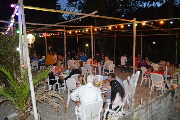 Camping - Rauzan - Aquitaine - Le Vieux Château