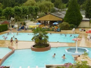 Camping - Dol-de-Bretagne - Bretagne - Le Vieux Chêne