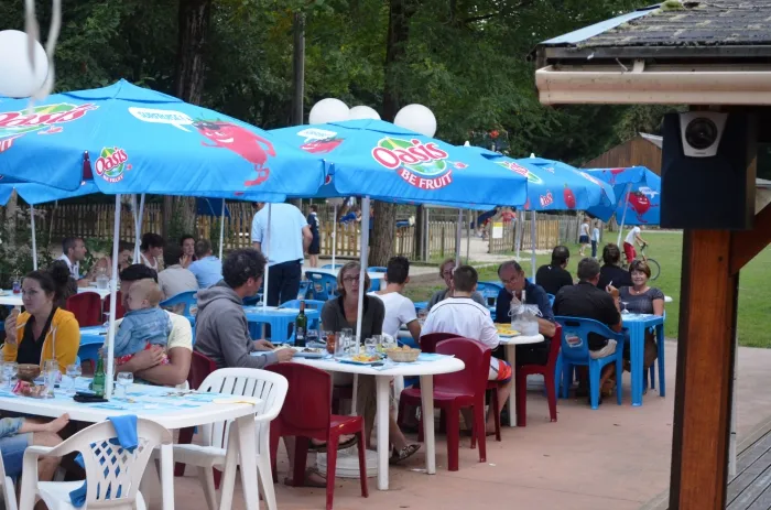 Camping - Monceaux-sur-Dordogne - Limousin - L'Echo du Malpas