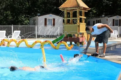 Camping - Saint-Augustin - Poitou-Charentes - L'Ecureuil