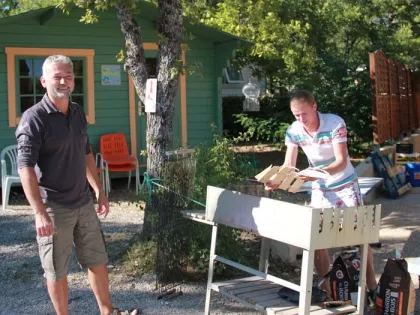 Camping - Banon - Provence-Alpes-Côte d'Azur - l'Epi Bleu