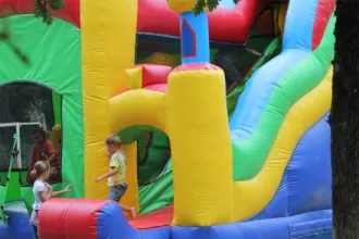 Camping - Saint-Antonin-Noble-Val - Midi-Pyrénées - Les 3 Cantons