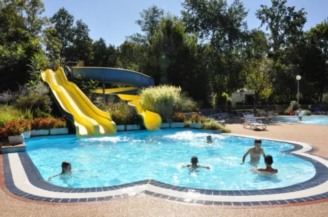 Camping - Belmont-Tramonet - Rhône-Alpes - Les 3 Lacs