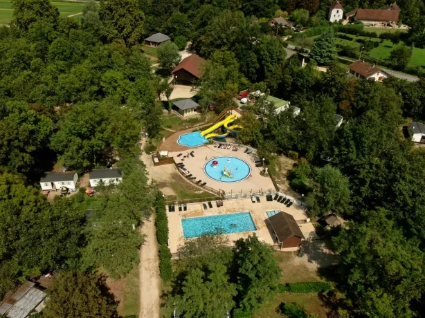 Camping - Belmont-Tramonet - Rhône-Alpes - Les 3 Lacs