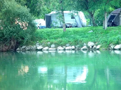 Camping - Montbarrey - Franche-Comté - Les 3 Ours