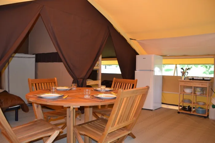 Camping - Albertville - Rhône-Alpes - Les Adoubes