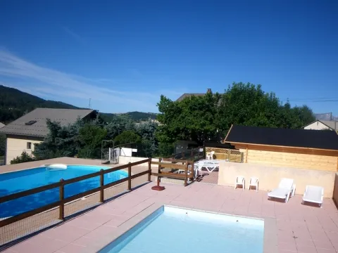 Camping - Ancelle - Provence-Alpes-Côte d'Azur - Les Auches