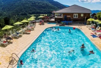 Camping - Seyne - Provence-Alpes-Côte d'Azur - Les Balcons du Grand Puy