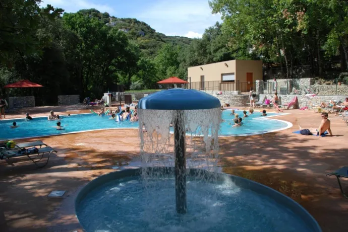 Camping - Salavas - Rhône-Alpes - Domaine des Blachas