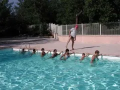 Camping - Neffes - Provence-Alpes-Côte d'Azur - Les Bonnets