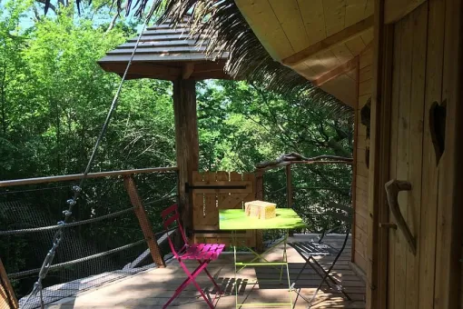 Camping - Briel-sur-Barse - Champagne-Ardennes - Les Cabanes au Bois d'Orient