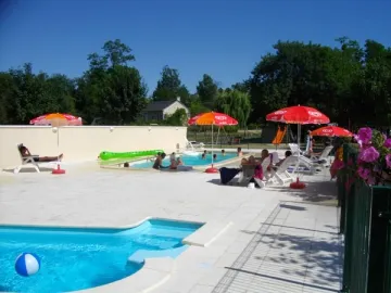 Camping - Vincelles - Bourgogne - Les Ceriselles