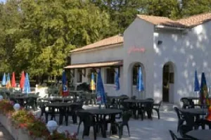 Camping - Chef-Boutonne - Poitou-Charentes - Les Chalets de la Héronnière