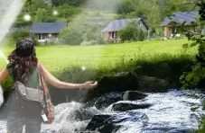Camping - Marchal - Auvergne - Les Chalets de l'Eau Verte