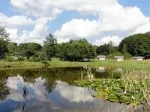 Camping - Marchal - Auvergne - Les Chalets de l'Eau Verte